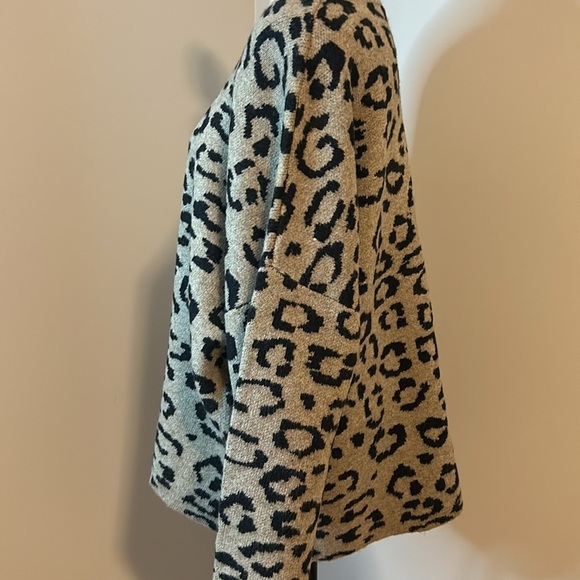 Reitman’s chetah print - Picture 14 of 14